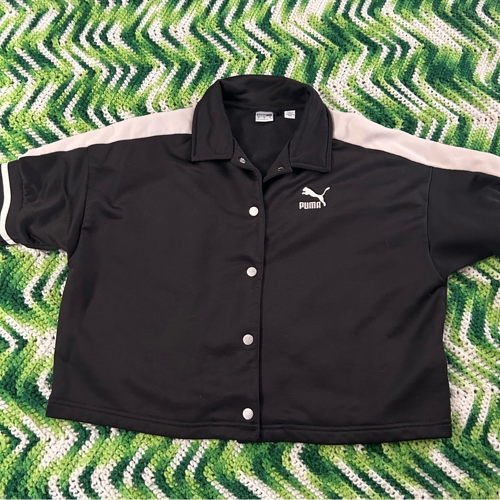 Boxy Puma Snap top M